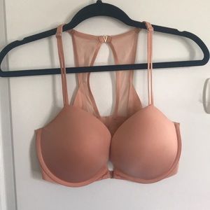 Victoria’s Secret push-up bra 34DD